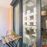 Corvin With Balcony And Ac Apartament *