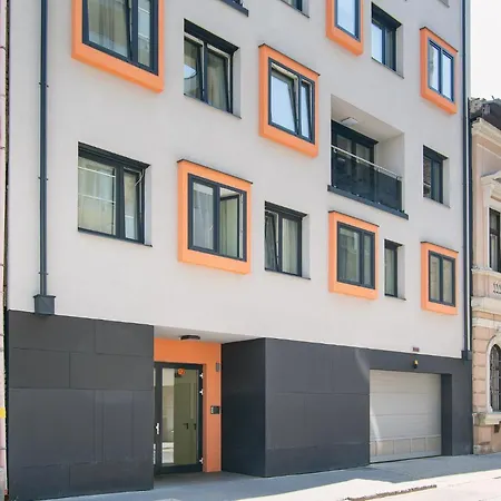 Appartement Corvin With Balcony And Ac Boedapest